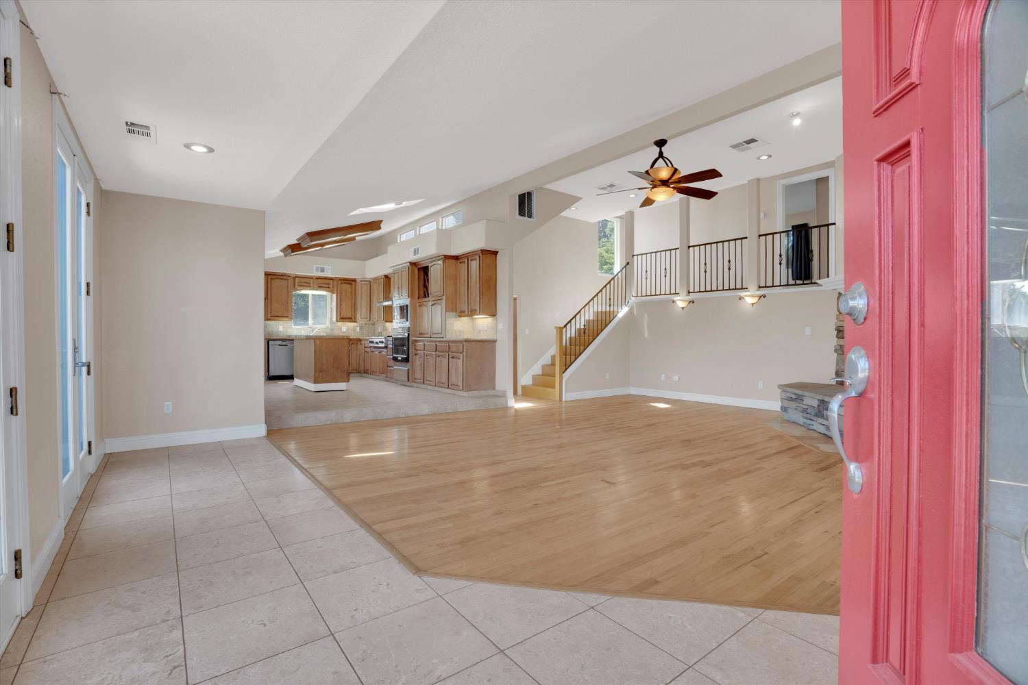 Bevanda Court, Oakdale, California image 10