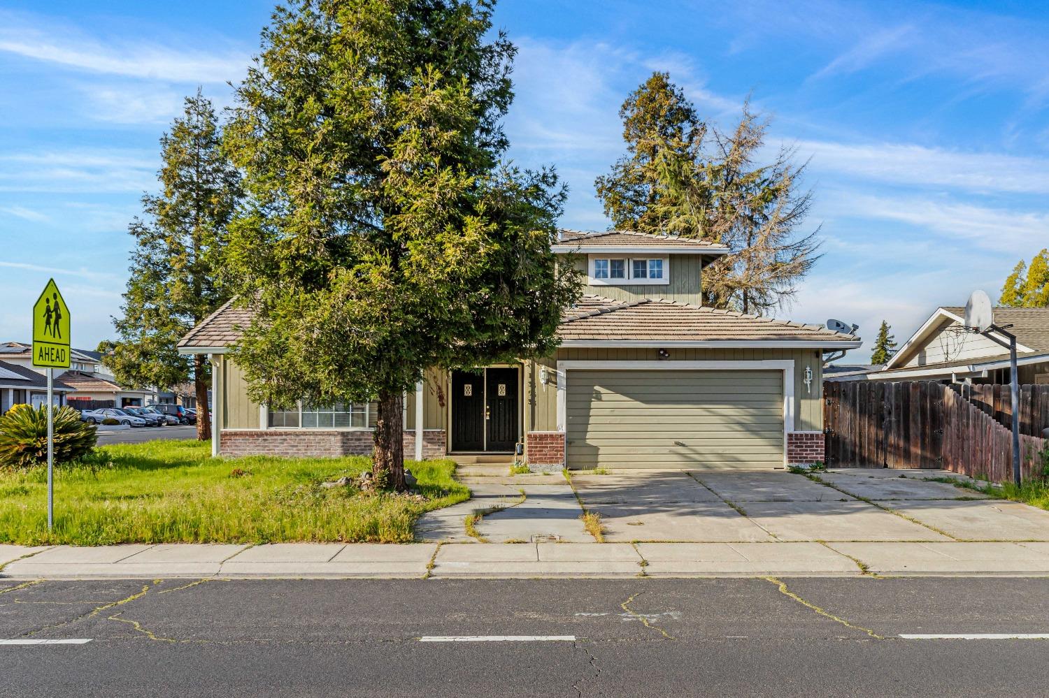 Wawona Street, Manteca, California image 9