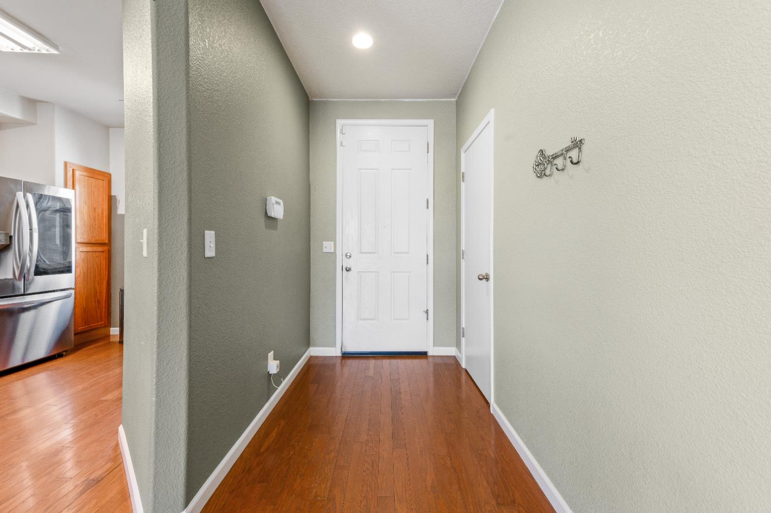 Chateau Drive, Olivehurst, California image 4