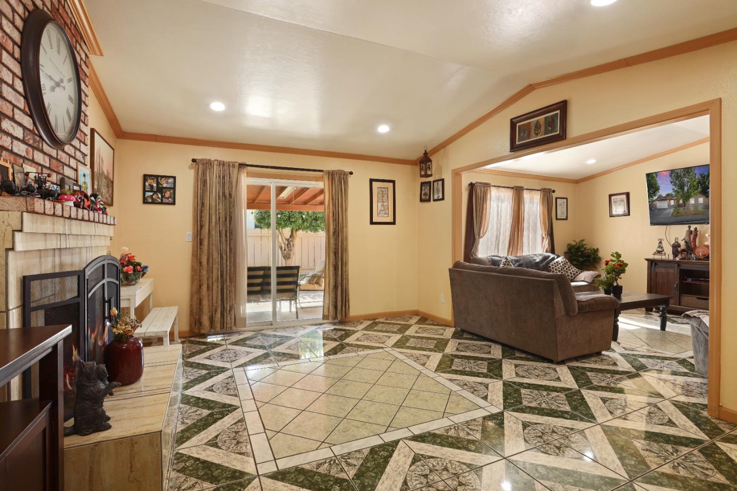 Chinquapin Drive, Modesto, California image 10
