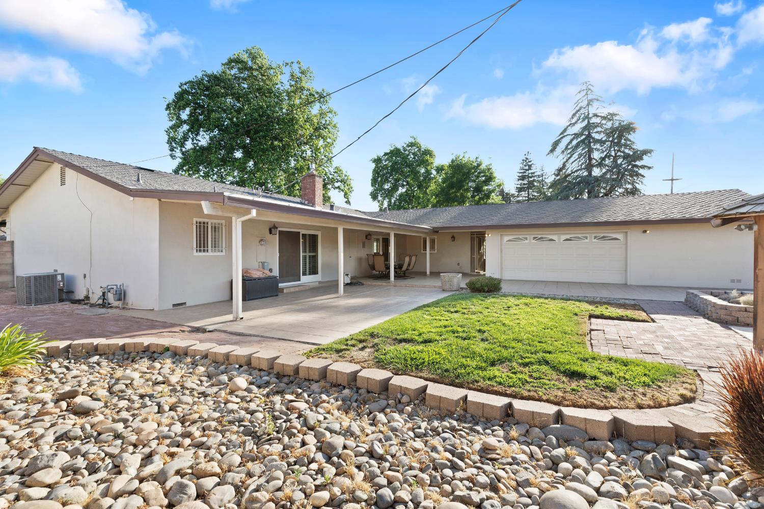 Cheshire Lane, Modesto, California image 31