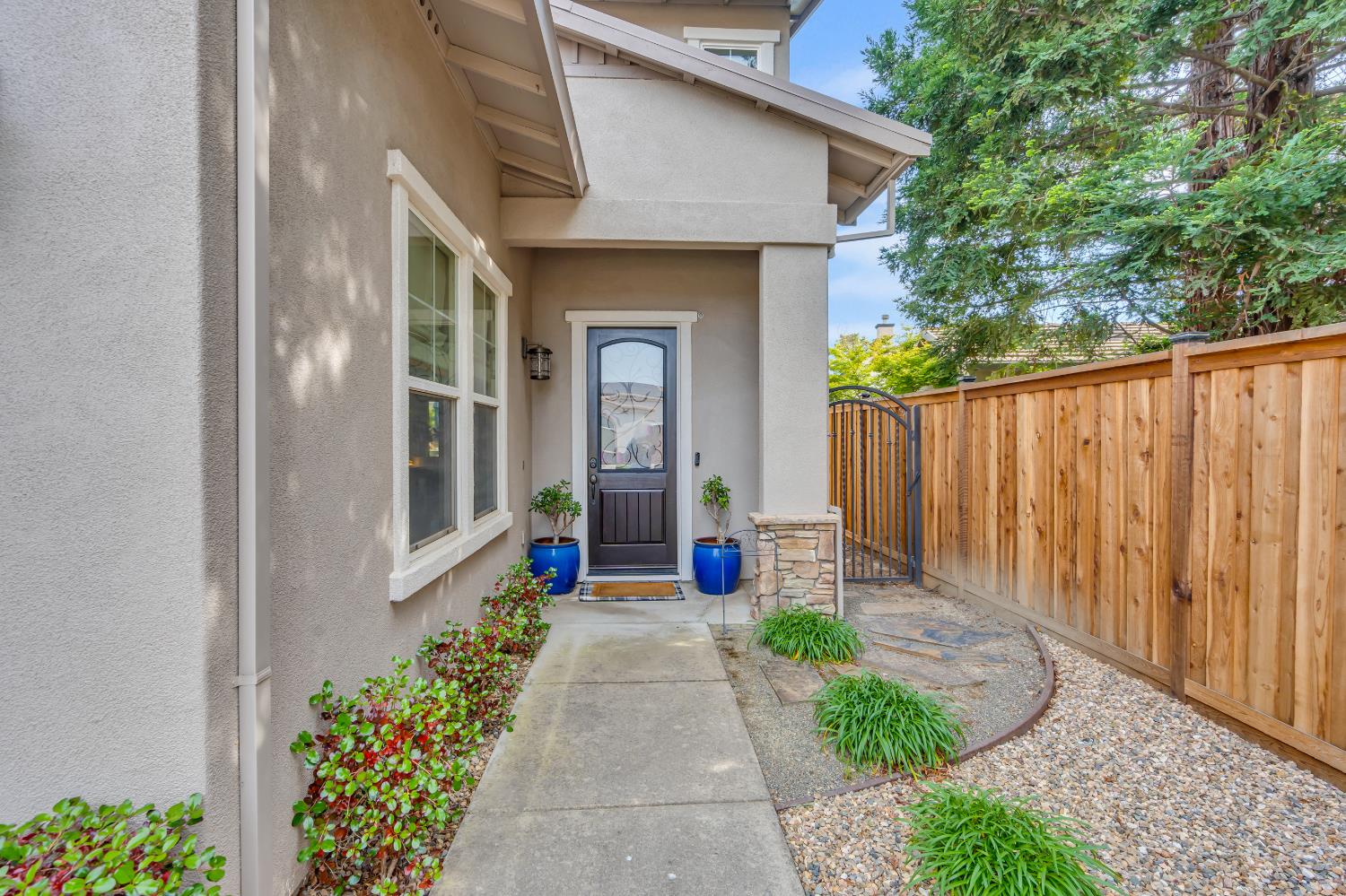 River Thread Court, Elk Grove, California image 4