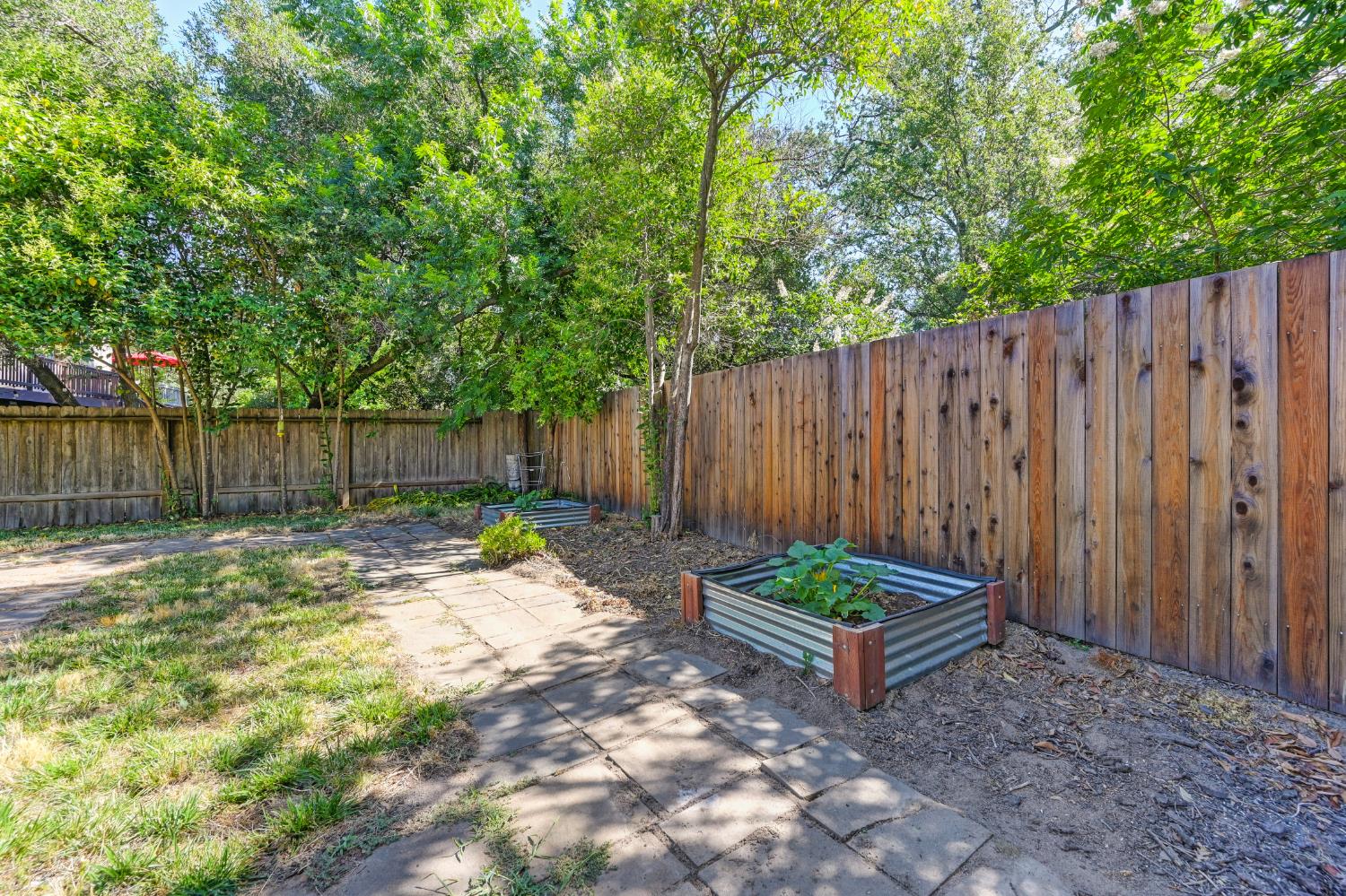 Stonegate Court, Loomis, California image 32