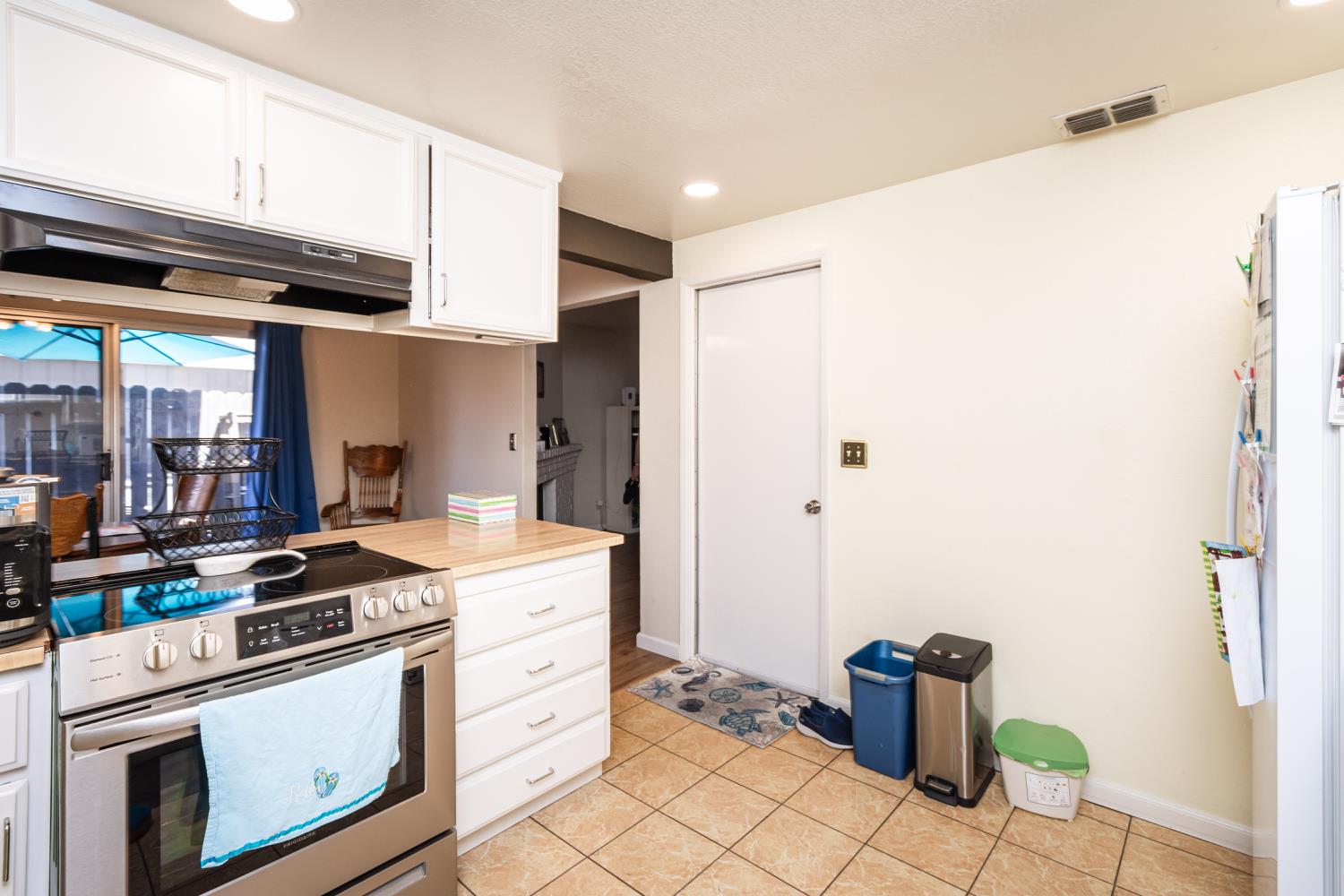 Summer Rain Way, Citrus Heights, California image 37