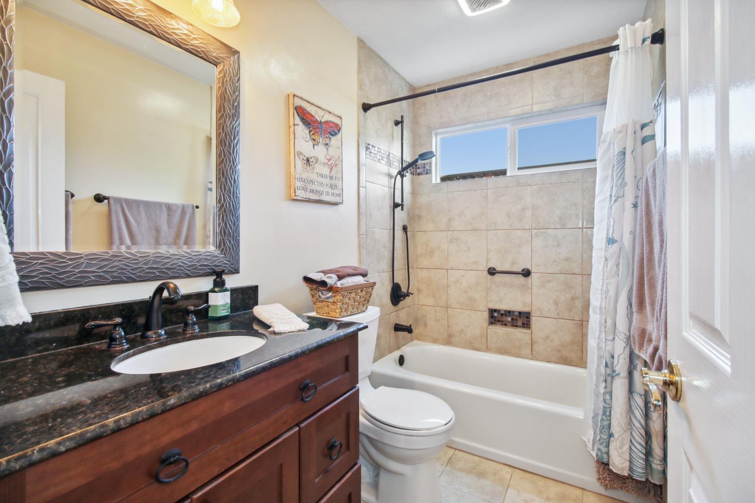 Parmis Court, Citrus Heights, California image 31
