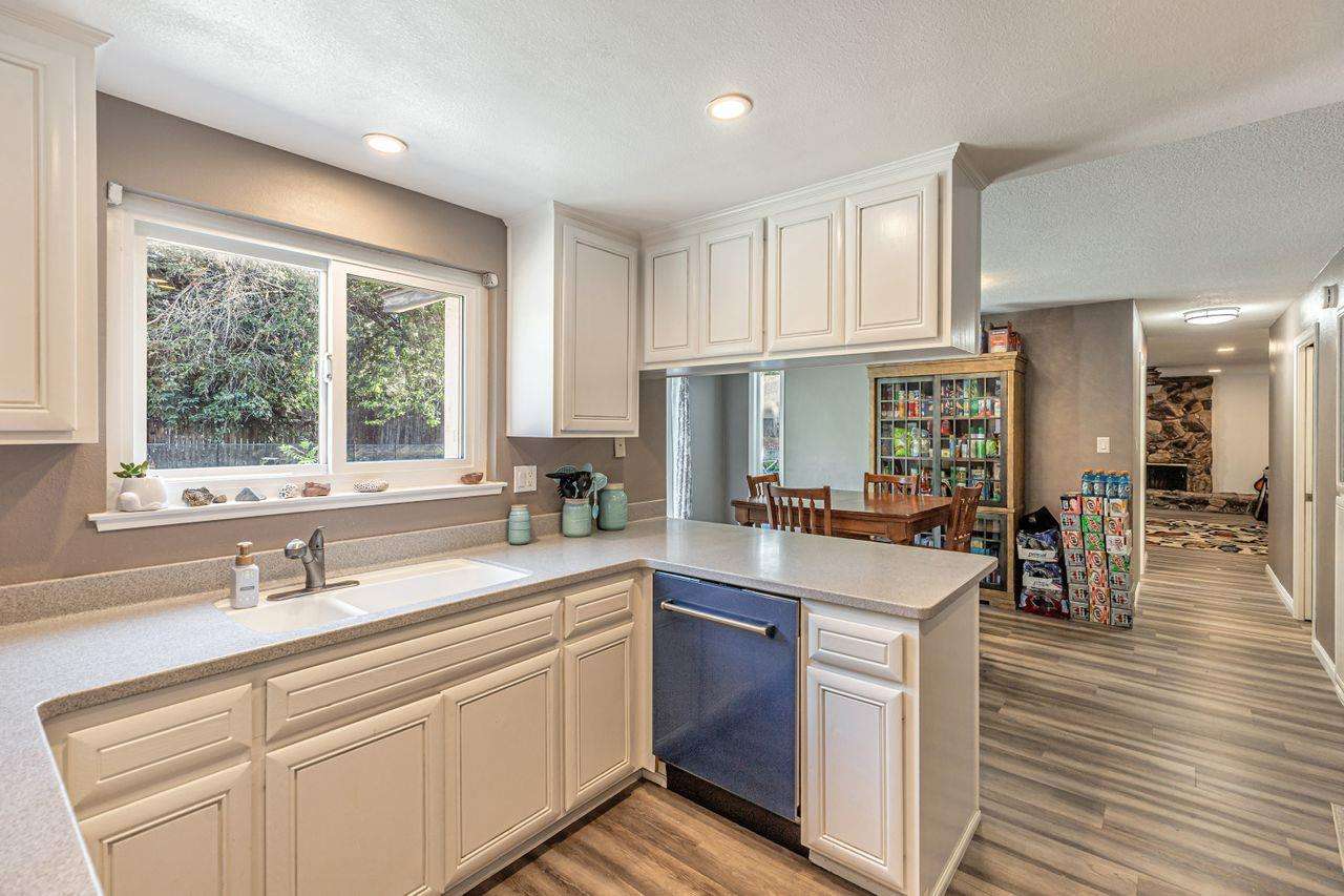 Wildridge Drive, Fair Oaks, California image 16