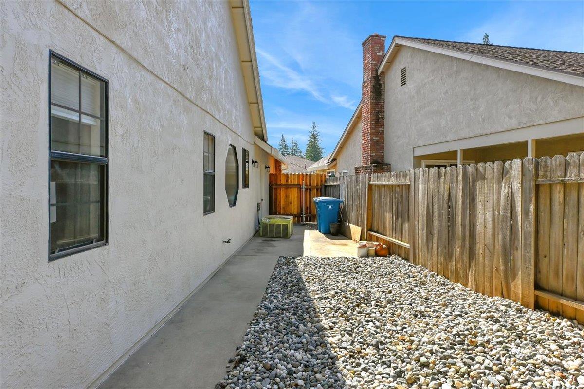Woodhaven Drive, Yuba City, California image 50