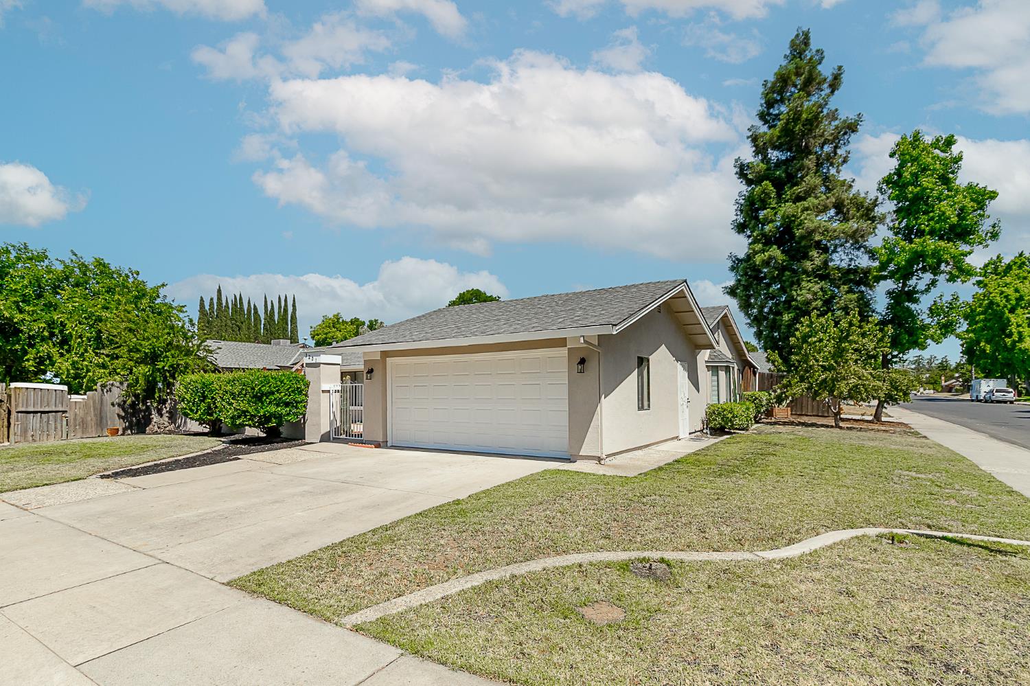 Paioni Court, Modesto, California image 3