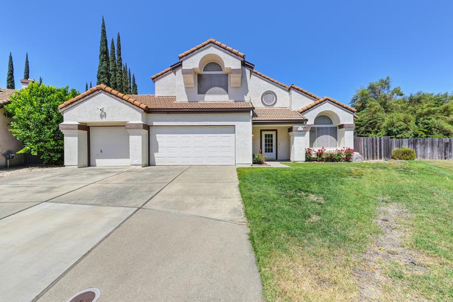 Devon Court, Rocklin, California image 3