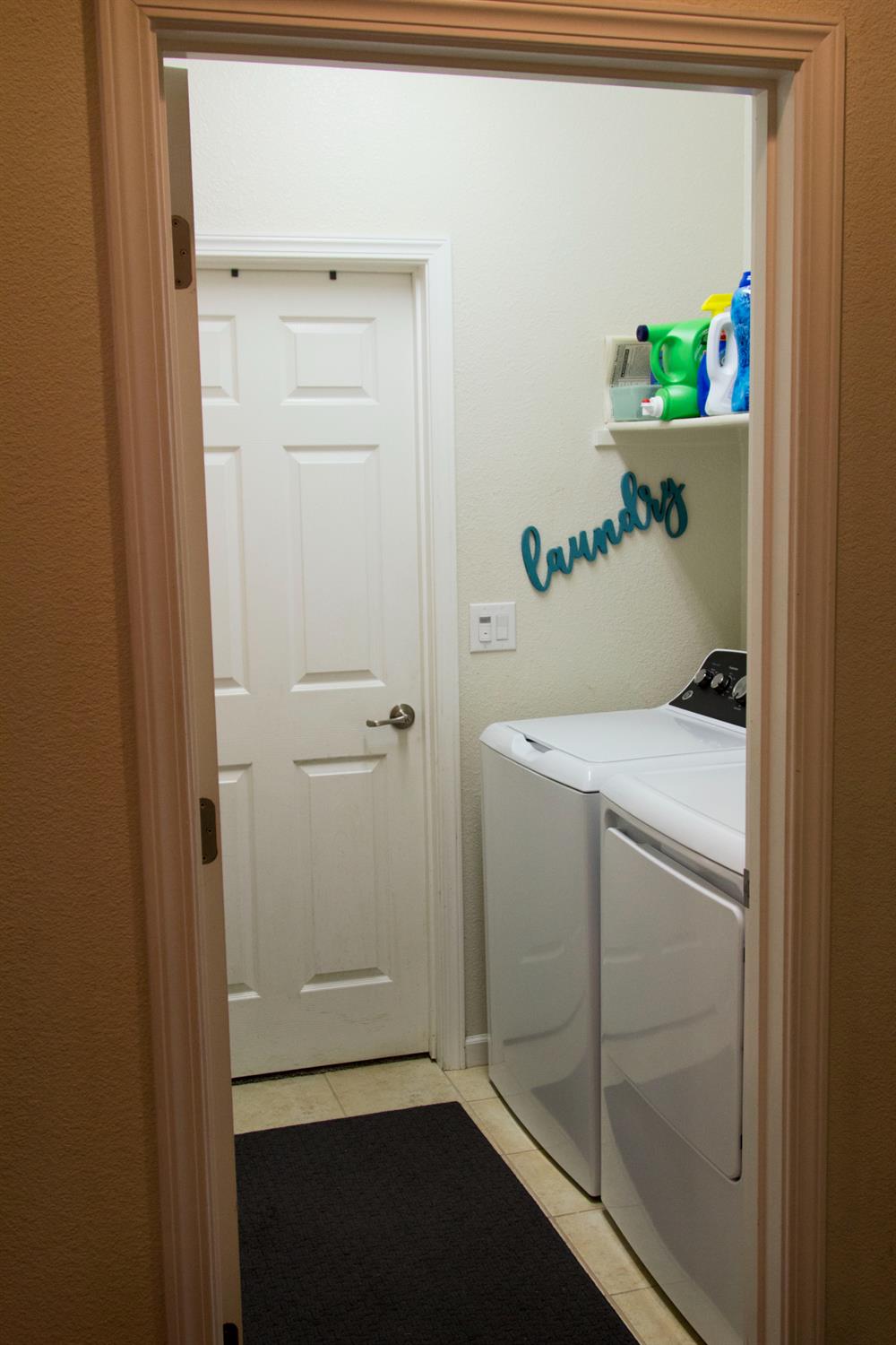 Arbor Brook Drive, Manteca, California image 14