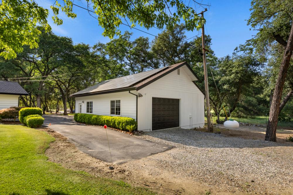 Oakridge Drive, Loomis, California image 23