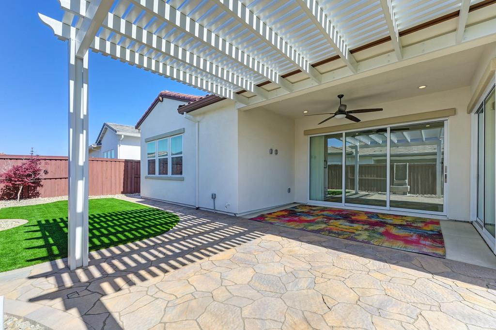 Grey Hawk Street, Folsom, California image 38