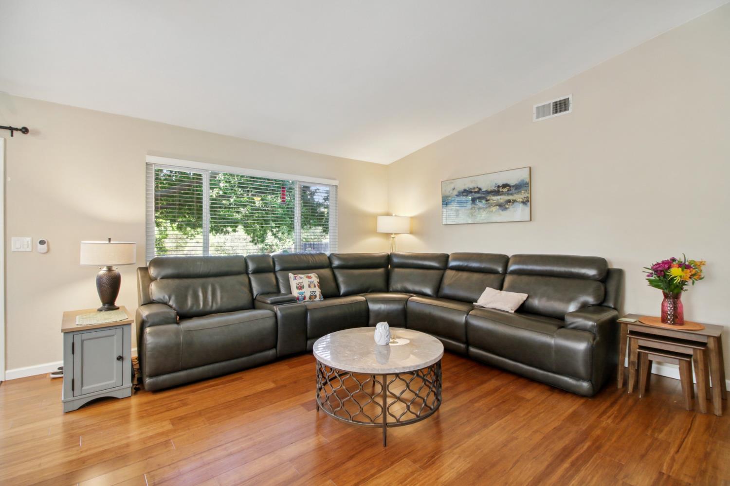 Parmis Court, Citrus Heights, California image 8