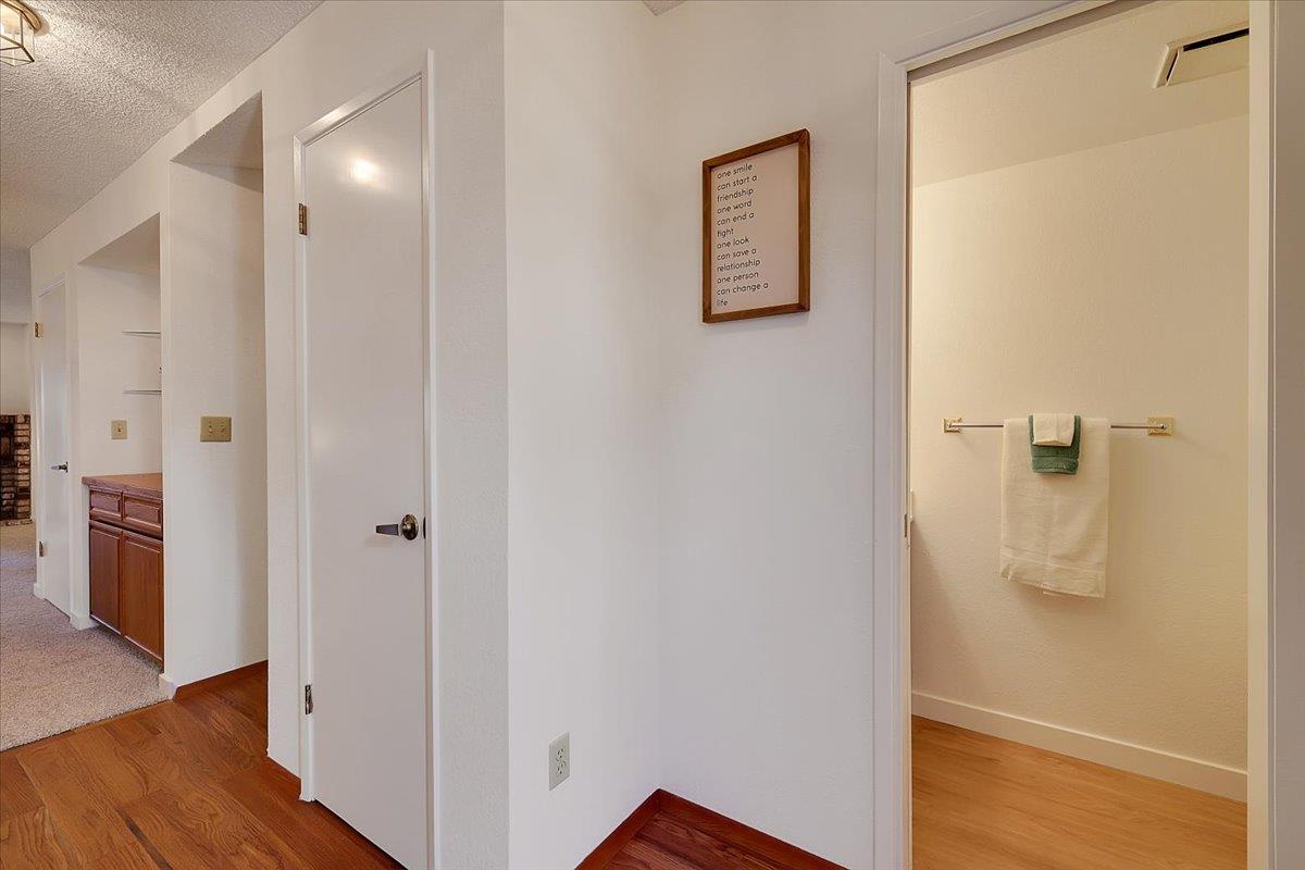 Photo #7: 225067694 Listing: Photo #7
