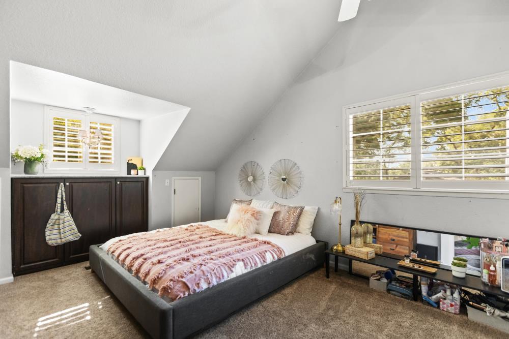 Oakridge Drive, Loomis, California image 18