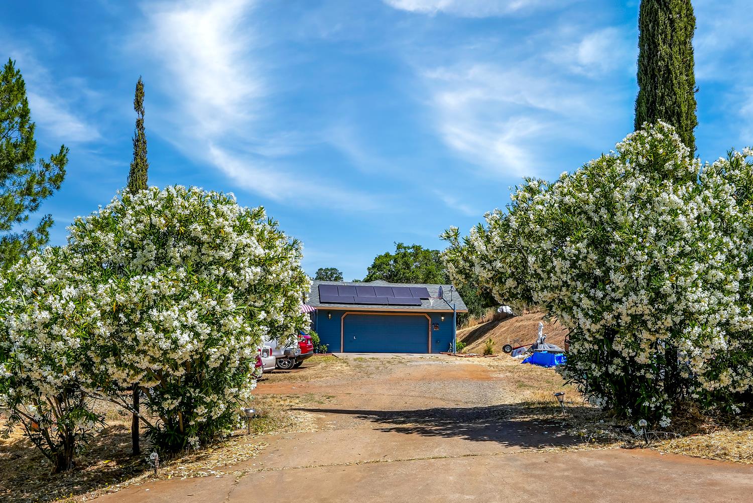 Westhill Road, Valley Springs, California image 2