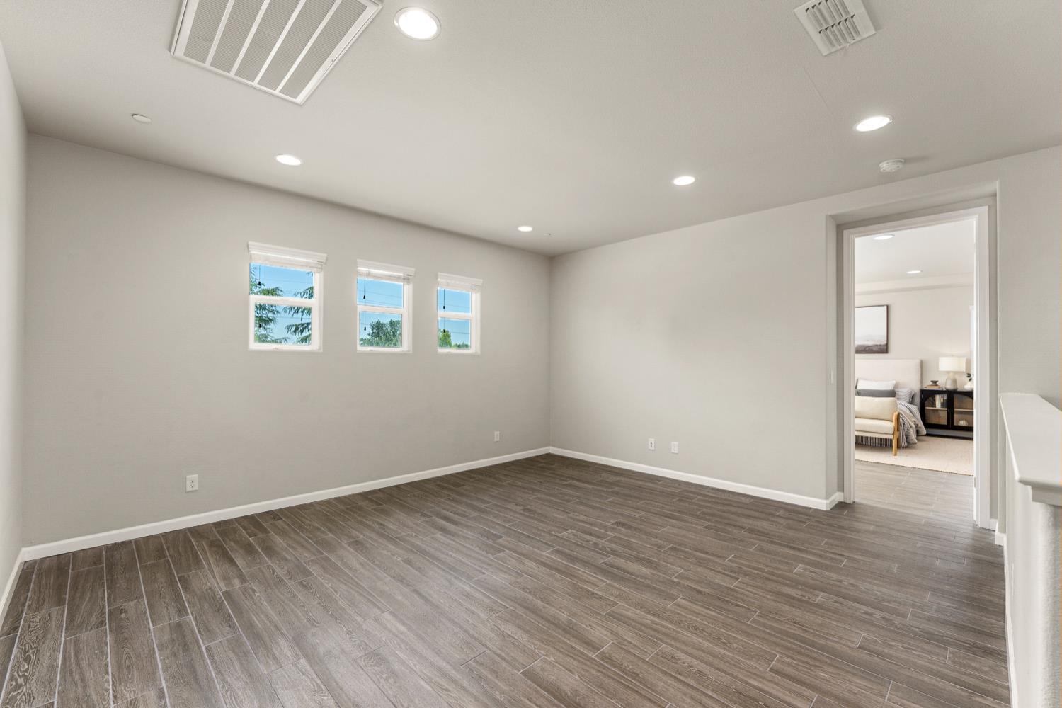 Homestretch Court, Roseville, California image 28