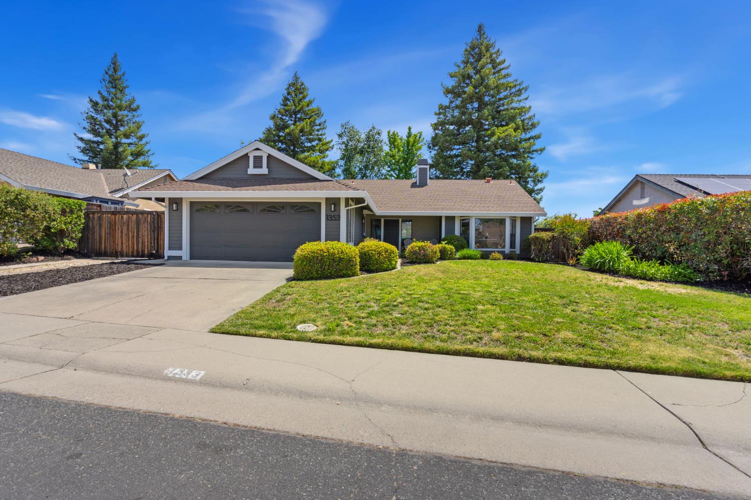 Blossom Hill Way, Roseville, California image 1