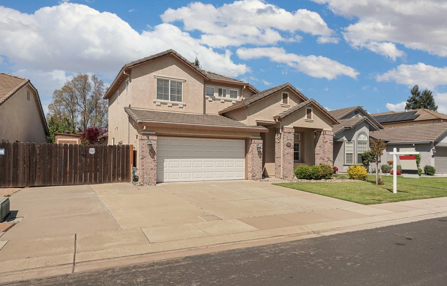 Picadilly Way, Manteca, California image 5