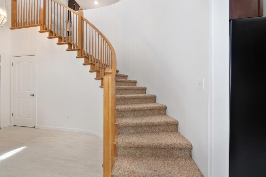 Devon Court, Rocklin, California image 8