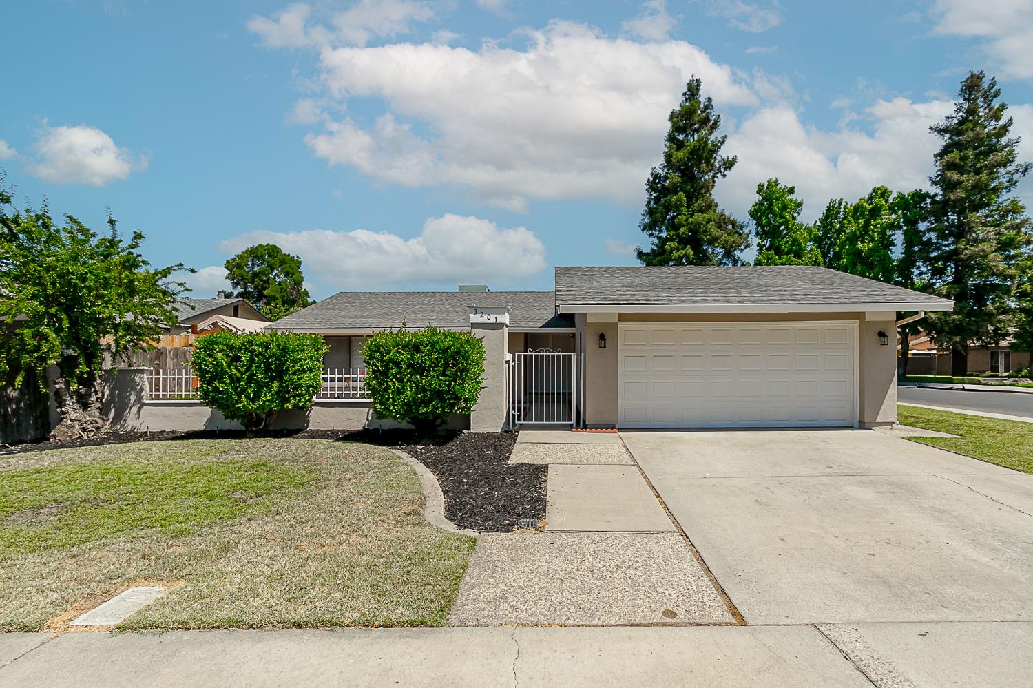 Paioni Court, Modesto, California image 1