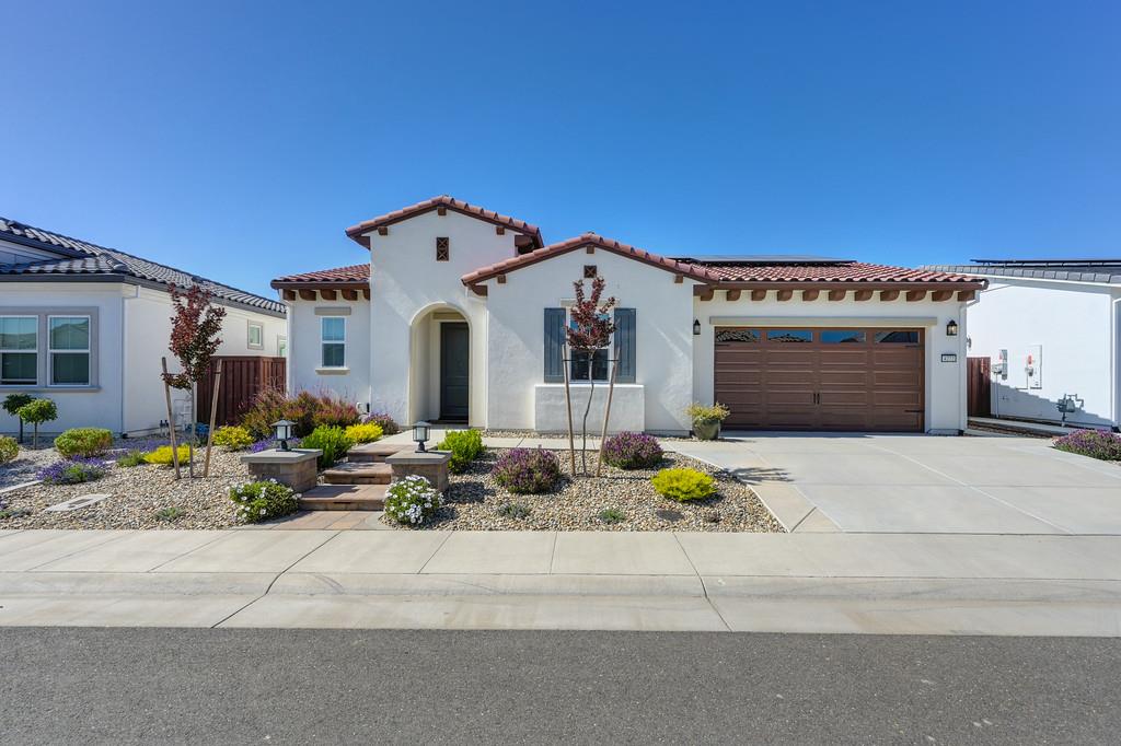 Grey Hawk Street, Folsom, California image 2