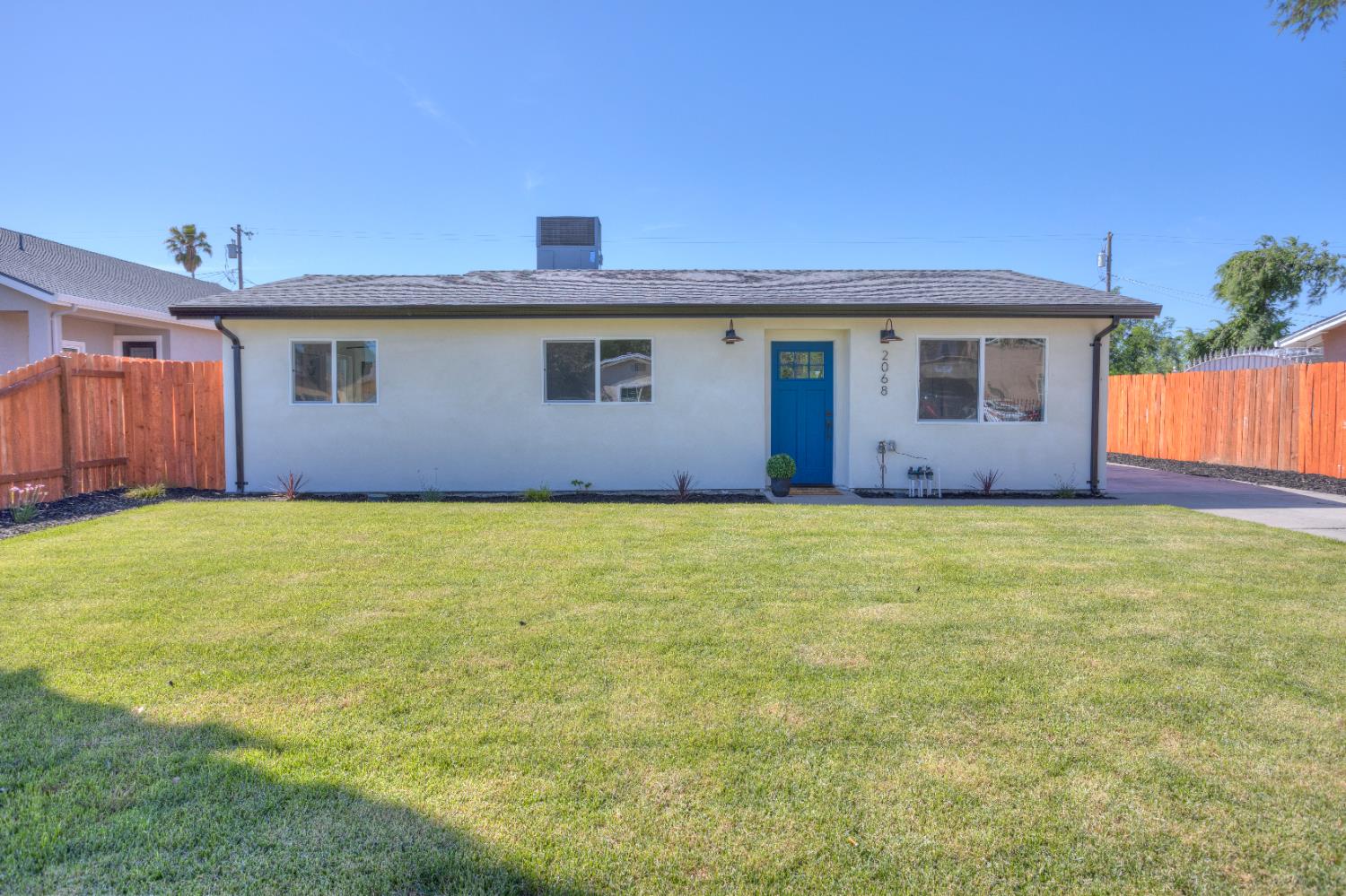 E 9th Street, Stockton, California image 2