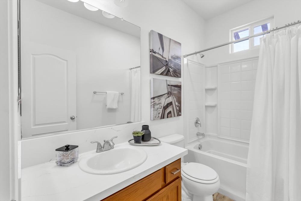 Barnhill Drive, Folsom, California image 33