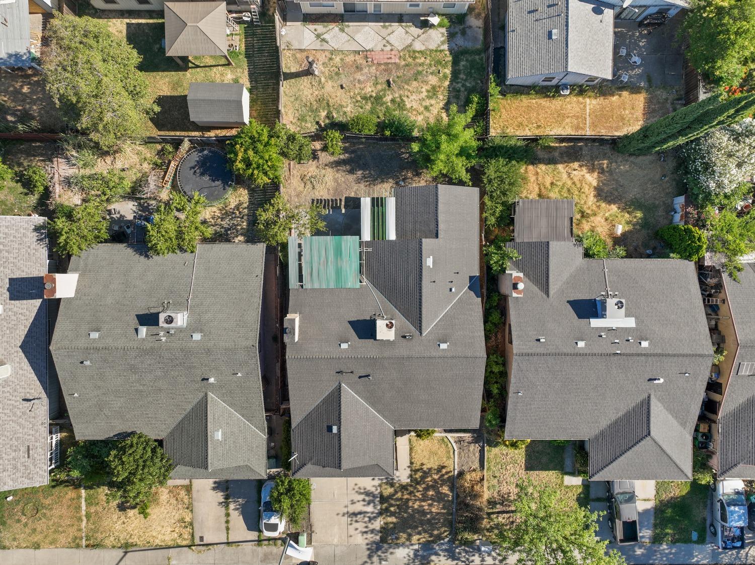 Montauban Court, Stockton, California image 2