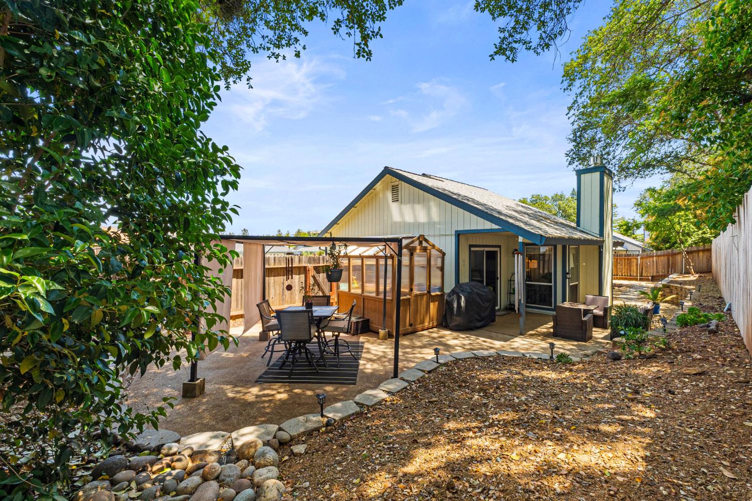 Sierra Mesa Court, Auburn, California image 34