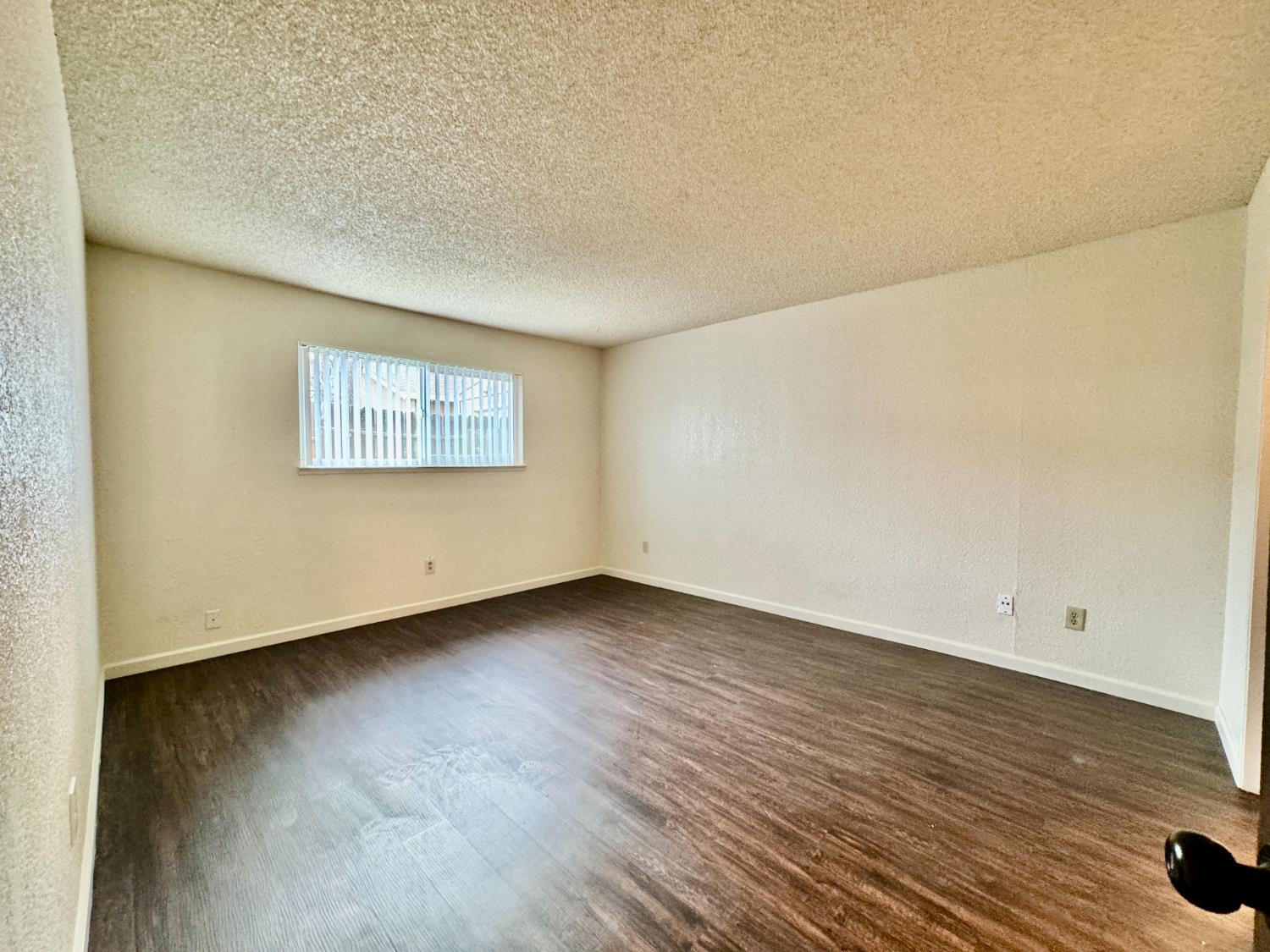 7330 Kelley Drive, Stockton, California image 39