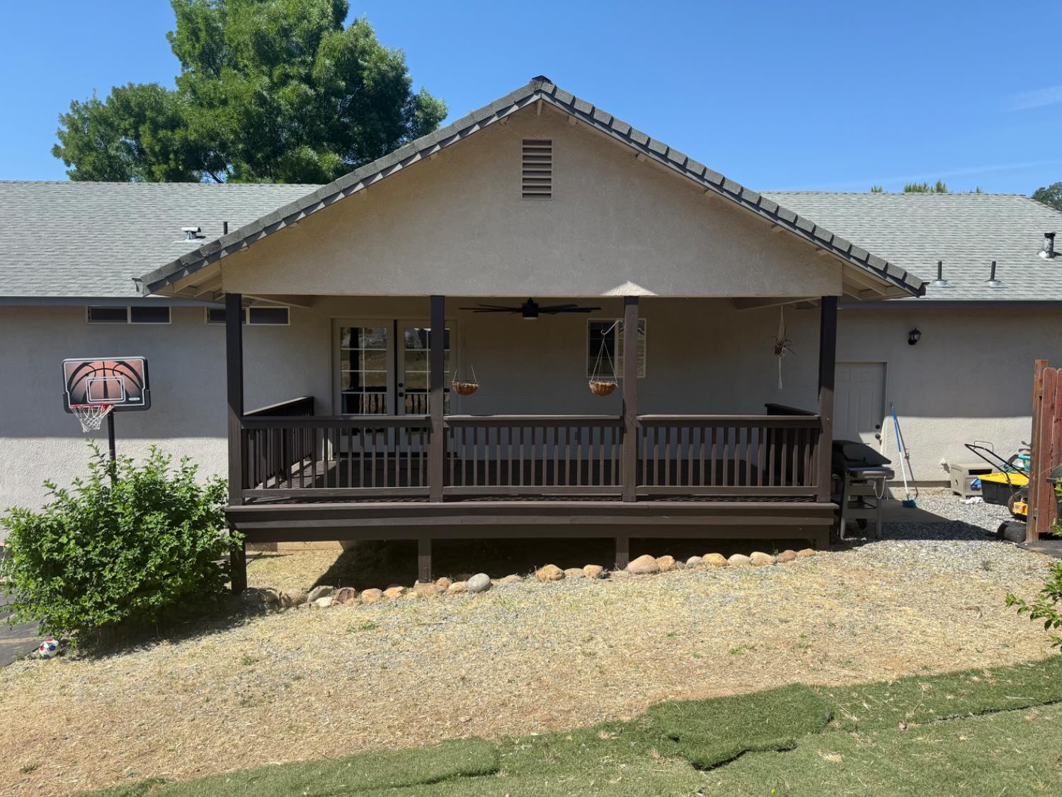 Garner Place, Valley Springs, California image 9