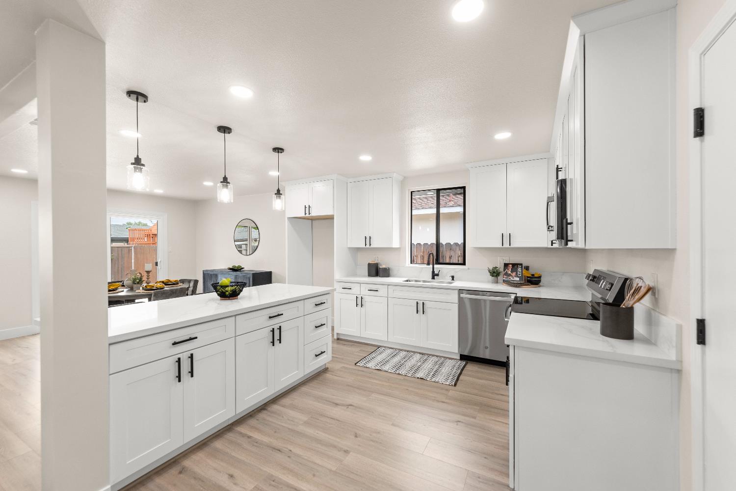 Cordova Lane, Rancho Cordova, California image 10