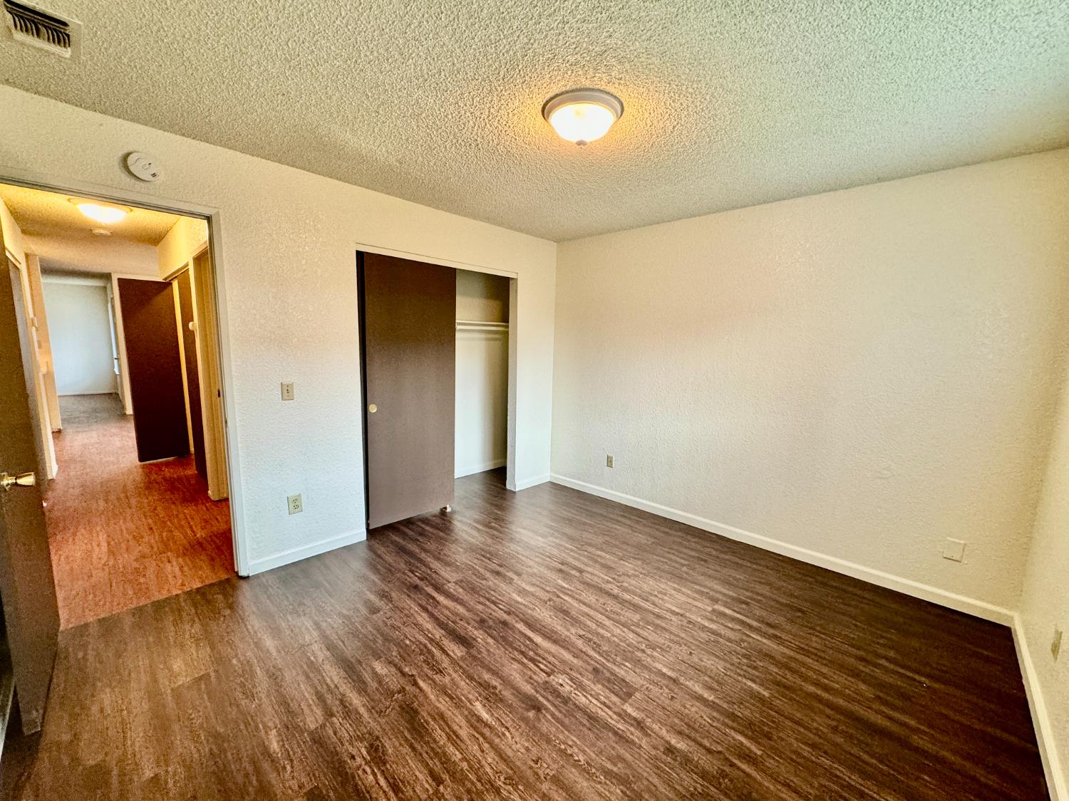 7330 Kelley Drive, Stockton, California image 38