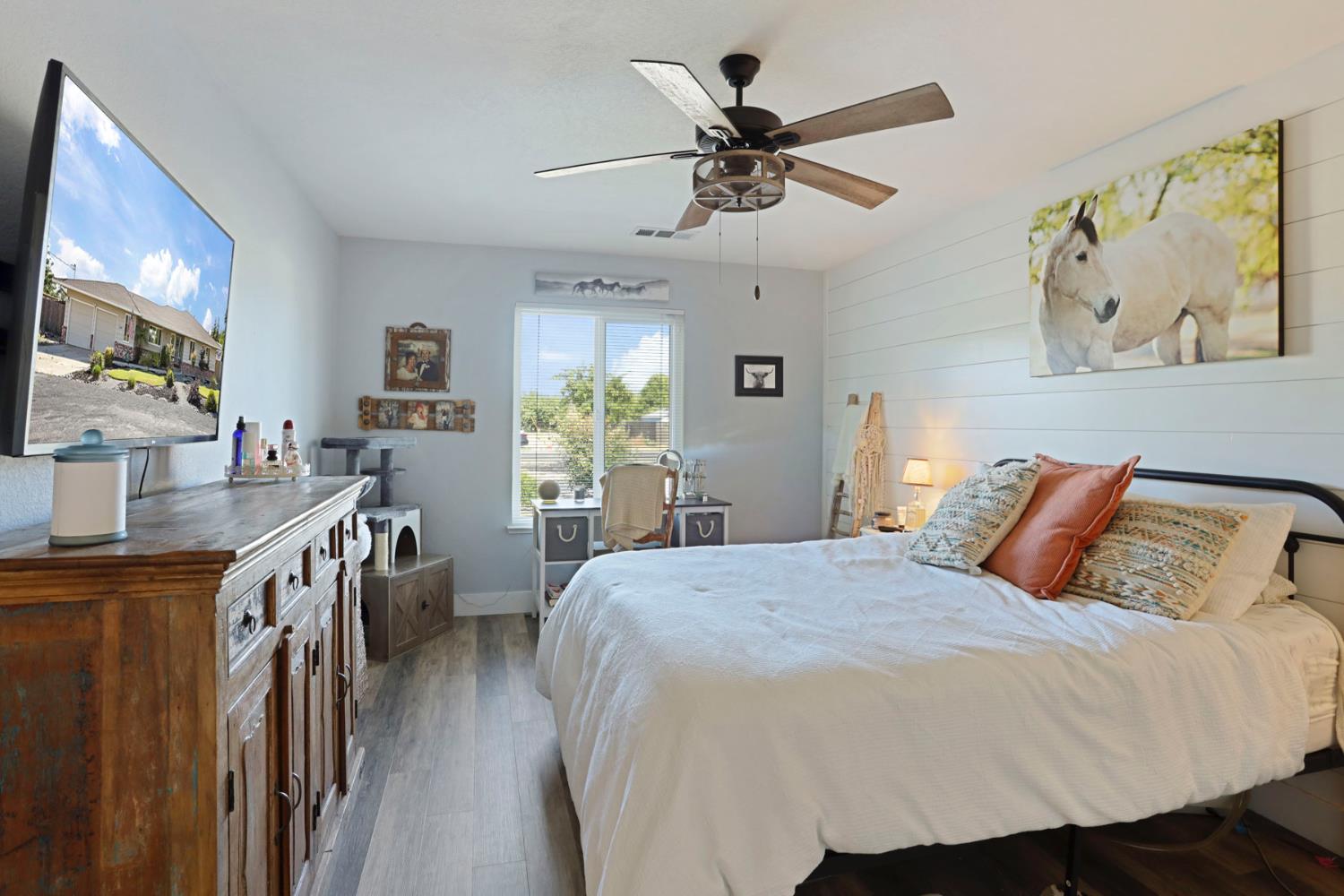 Tinnin Road, Manteca, California image 39