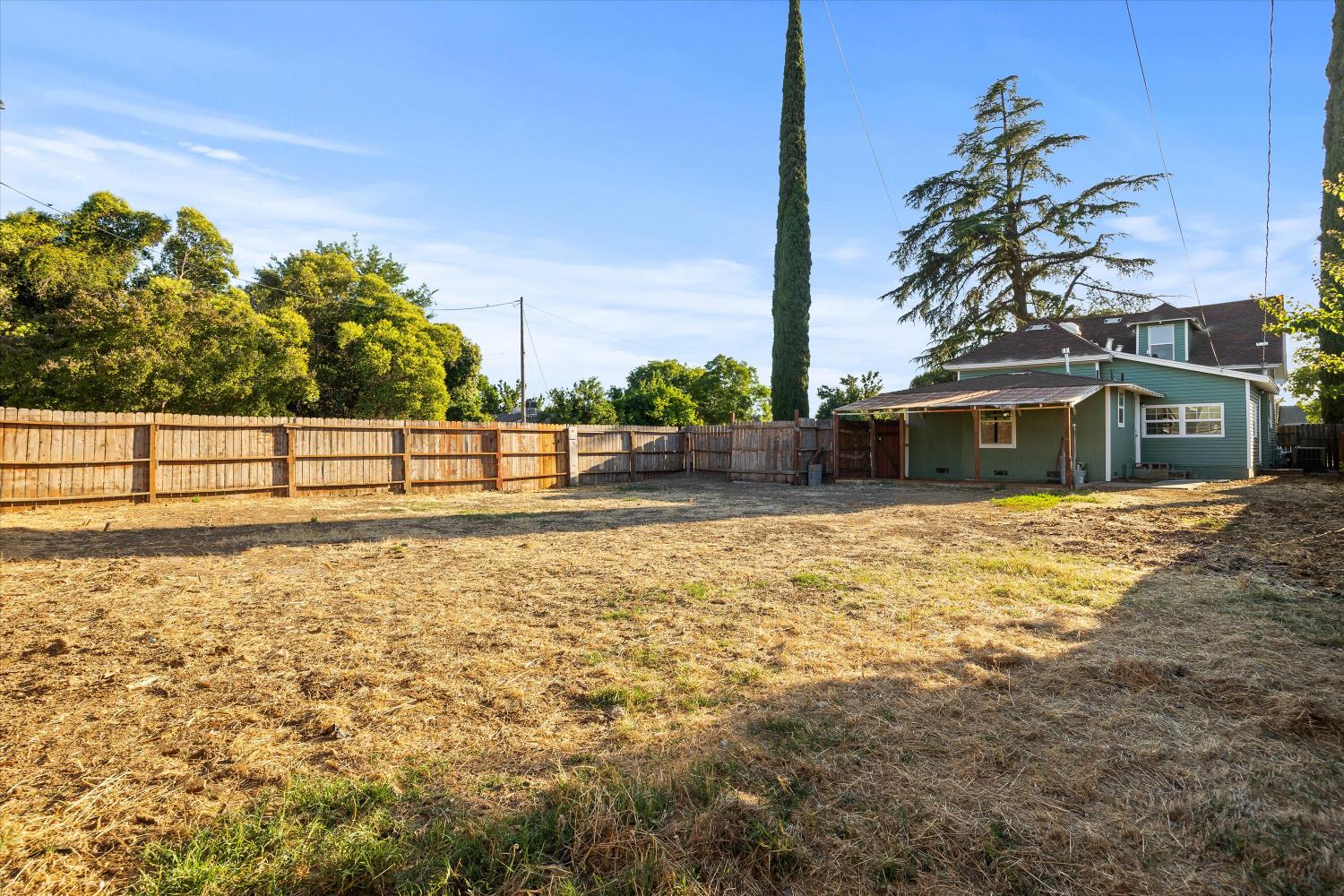 E Oak Street, Willows, California image 36