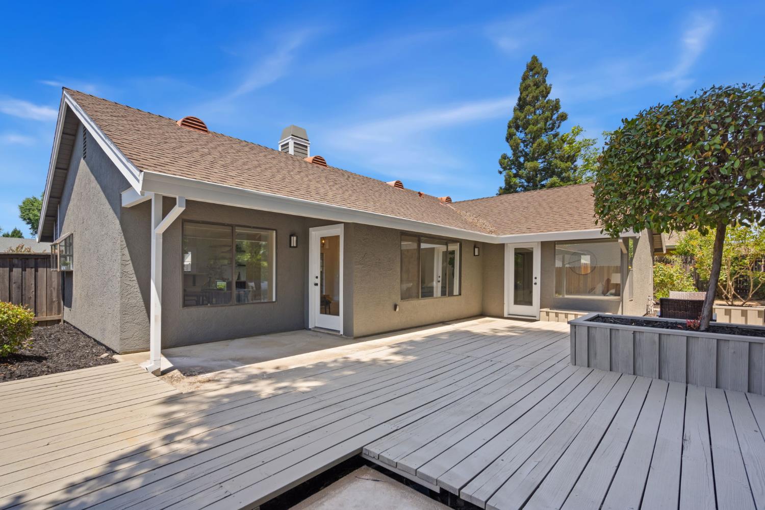 Blossom Hill Way, Roseville, California image 22