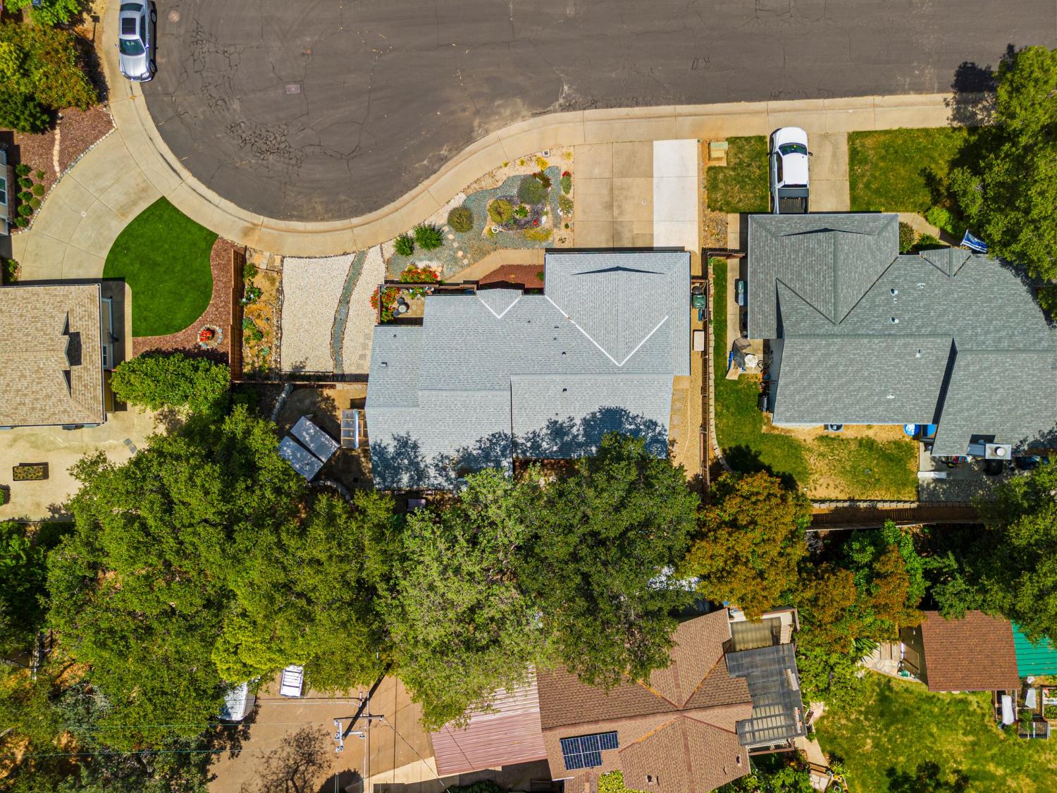 Sierra Mesa Court, Auburn, California image 39