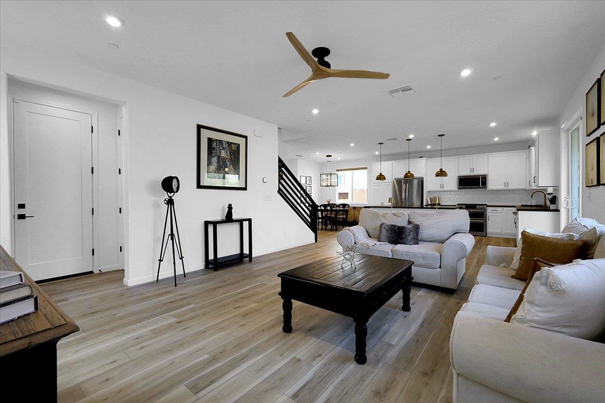 Granzella Way, Rancho Cordova, California image 33