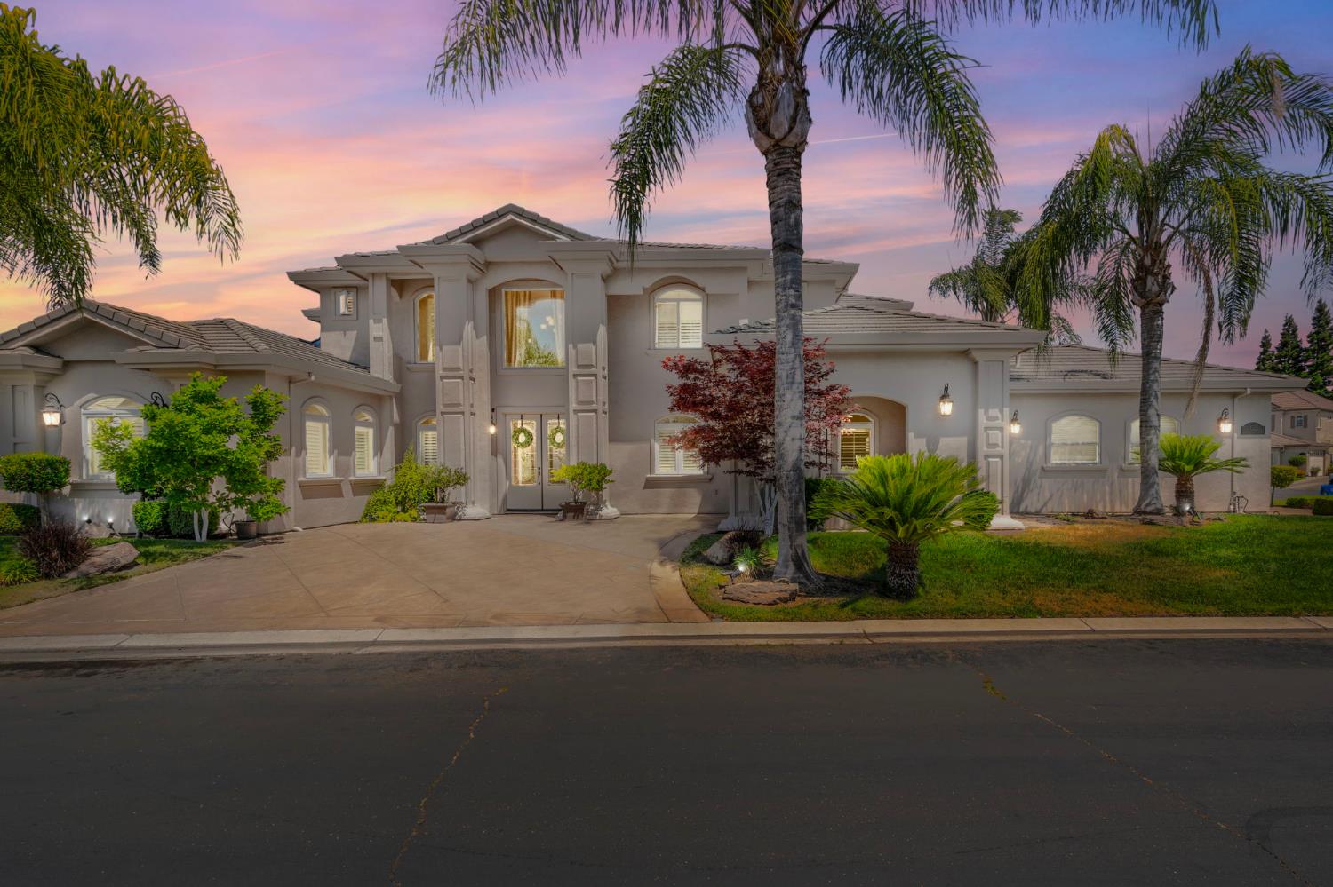 Terracina Circle, Manteca, California image 1