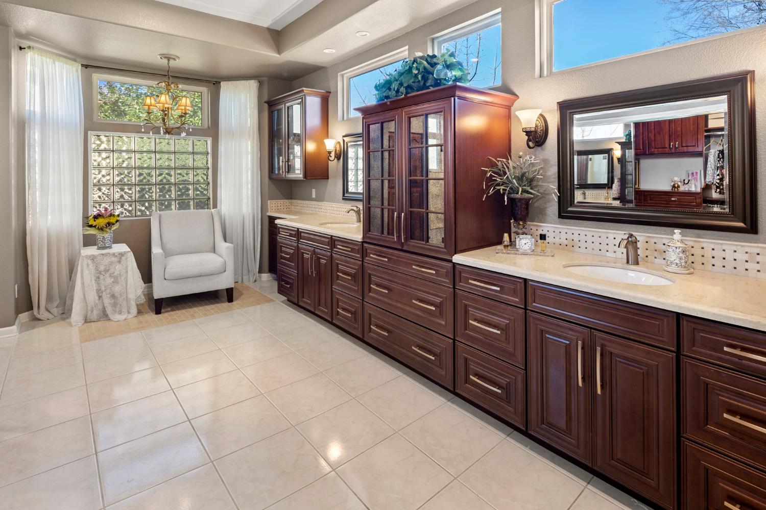 Firefly Green, Roseville, California image 13