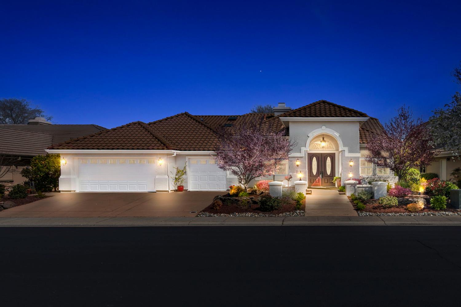 Firefly Green, Roseville, California image 24