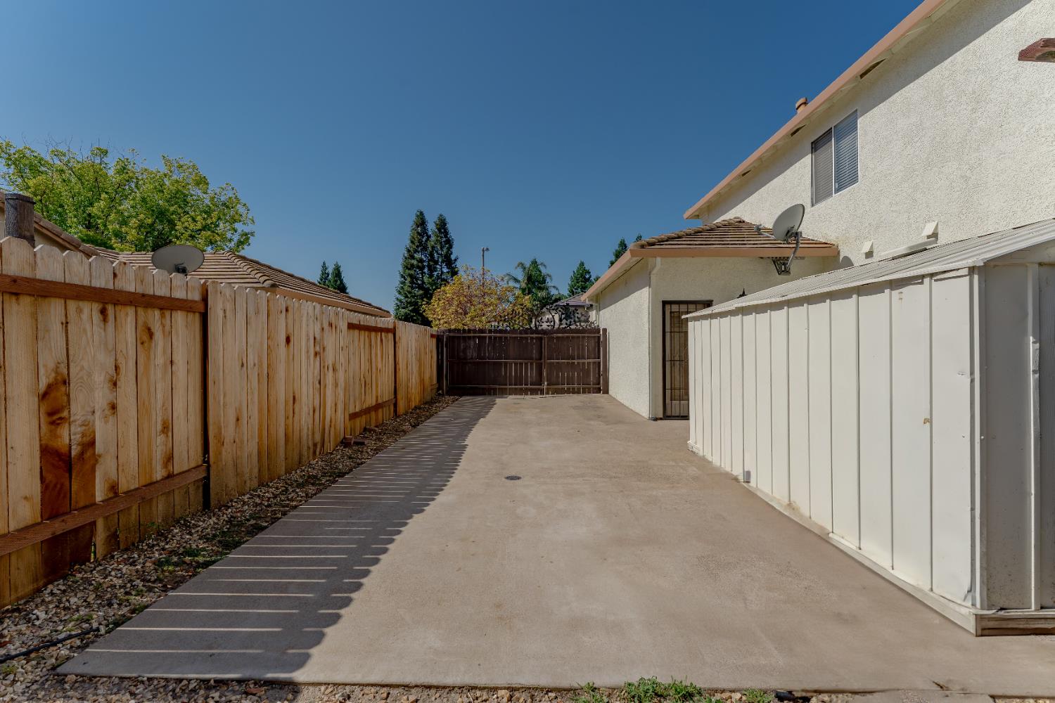 Seebold Way, Roseville, California image 21