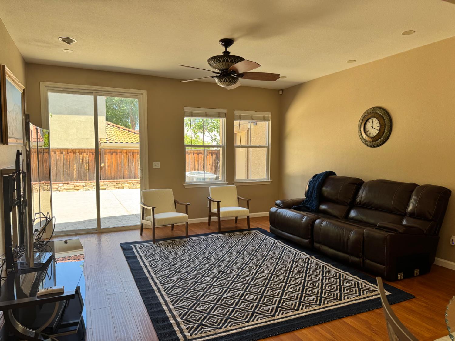 S Pacifico Street, Tracy, California image 6