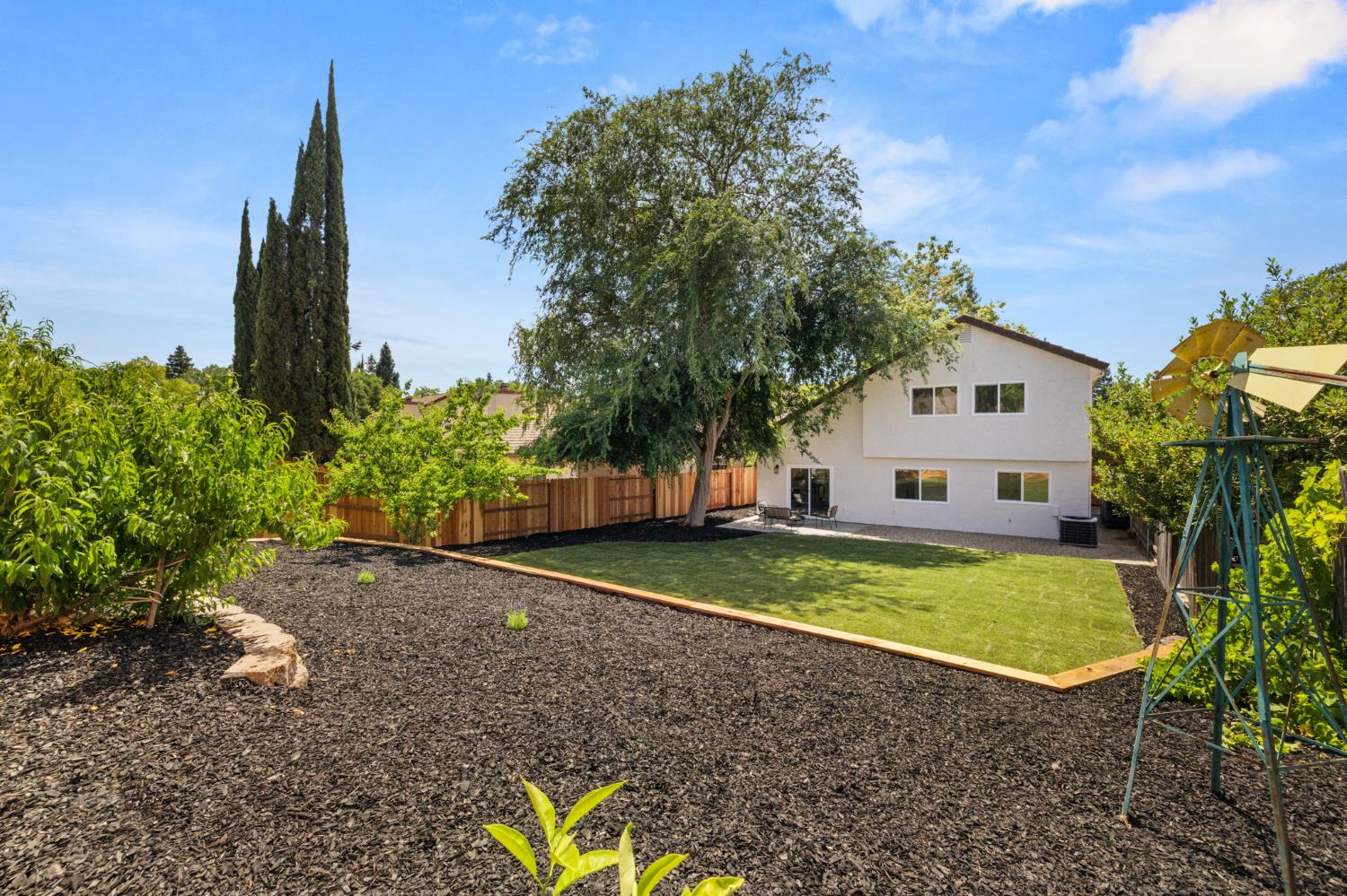 Tanana River Court, Citrus Heights, California image 37