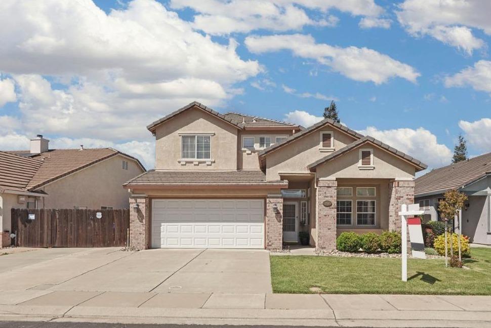 Picadilly Way, Manteca, California image 2