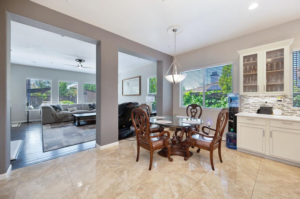 Bella Cir, Lincoln, California image 17