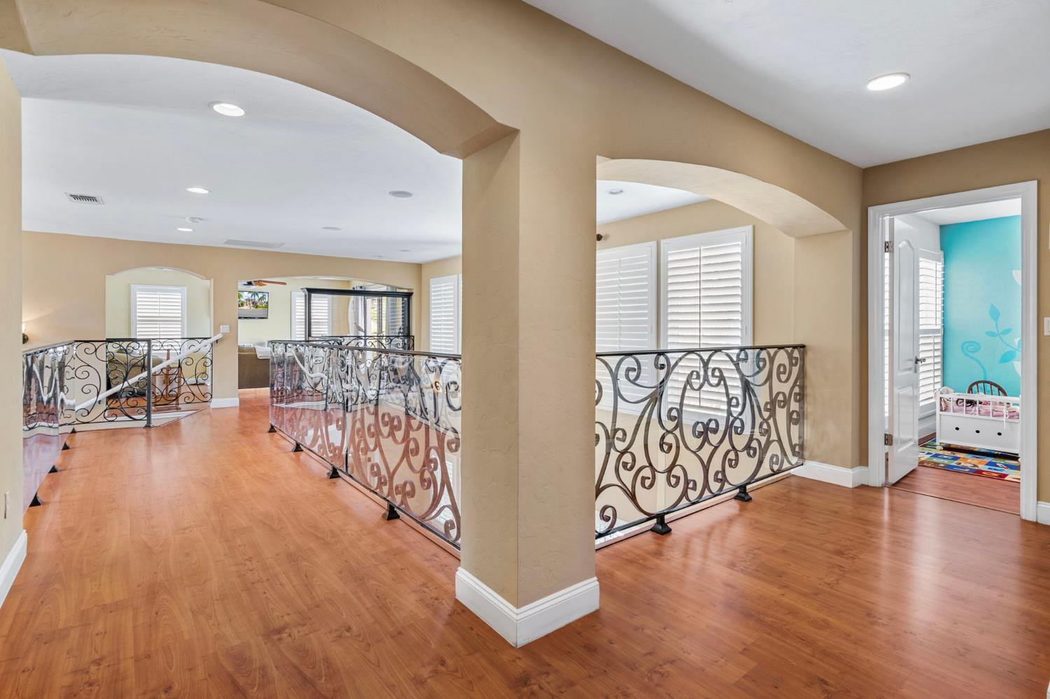 Terracina Circle, Manteca, California image 45