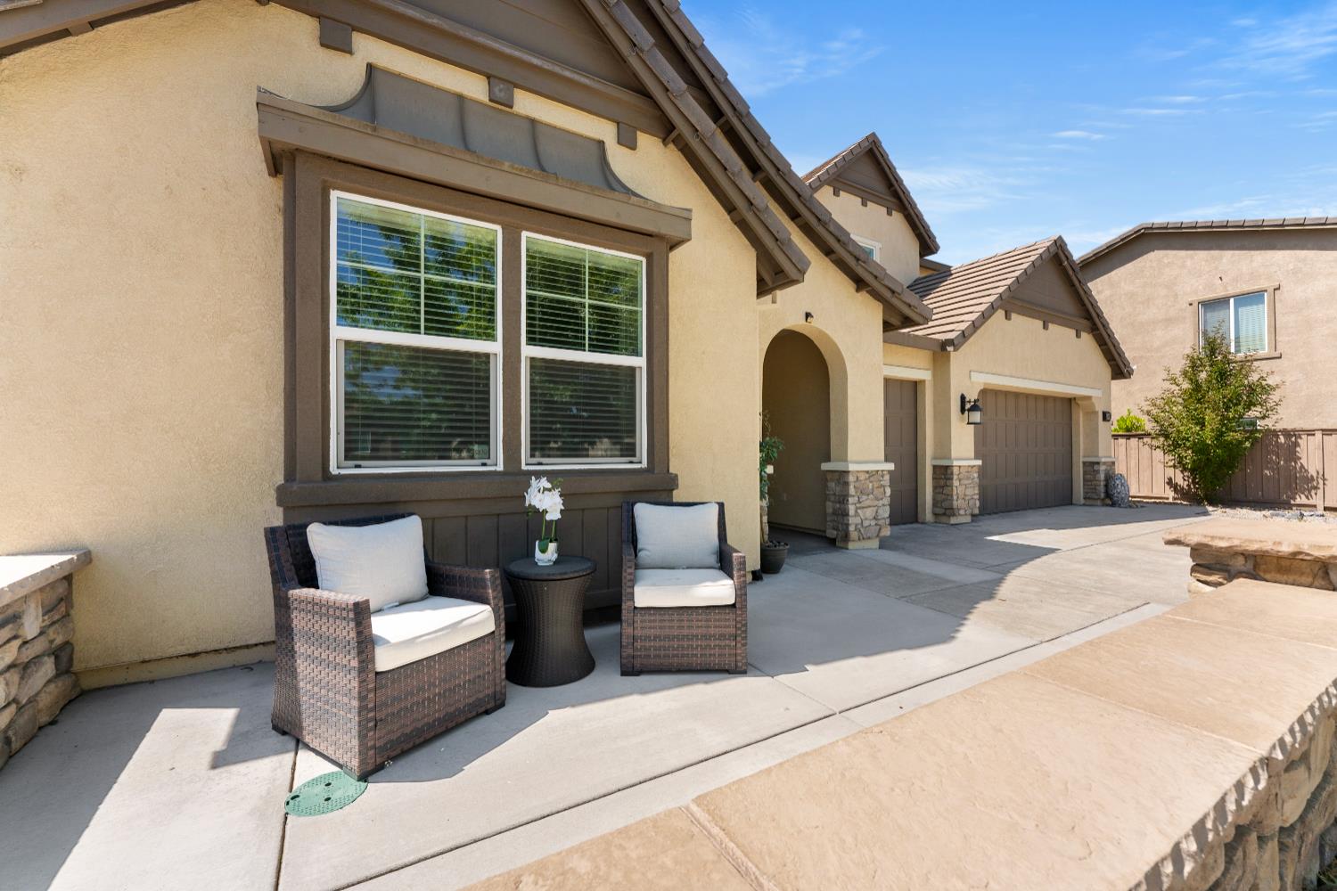 Homestretch Court, Roseville, California image 3