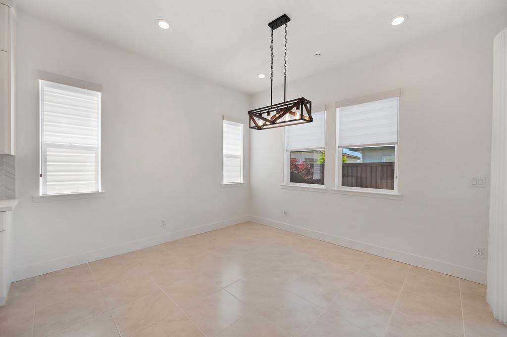 Grey Hawk Street, Folsom, California image 8